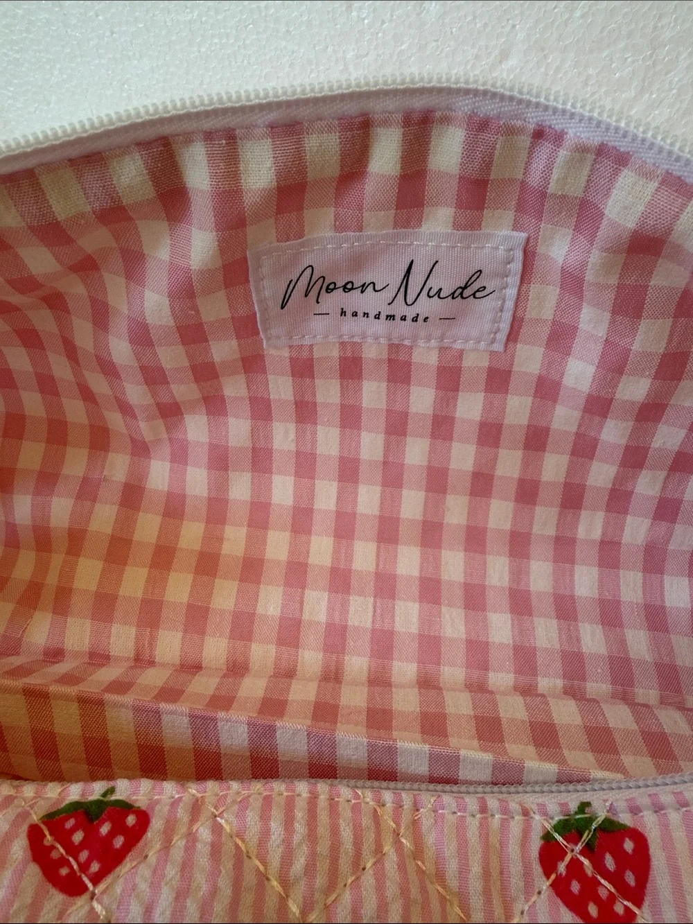 New Moon Nude  Handmade hair tool bag Quilted Pink Strawberry